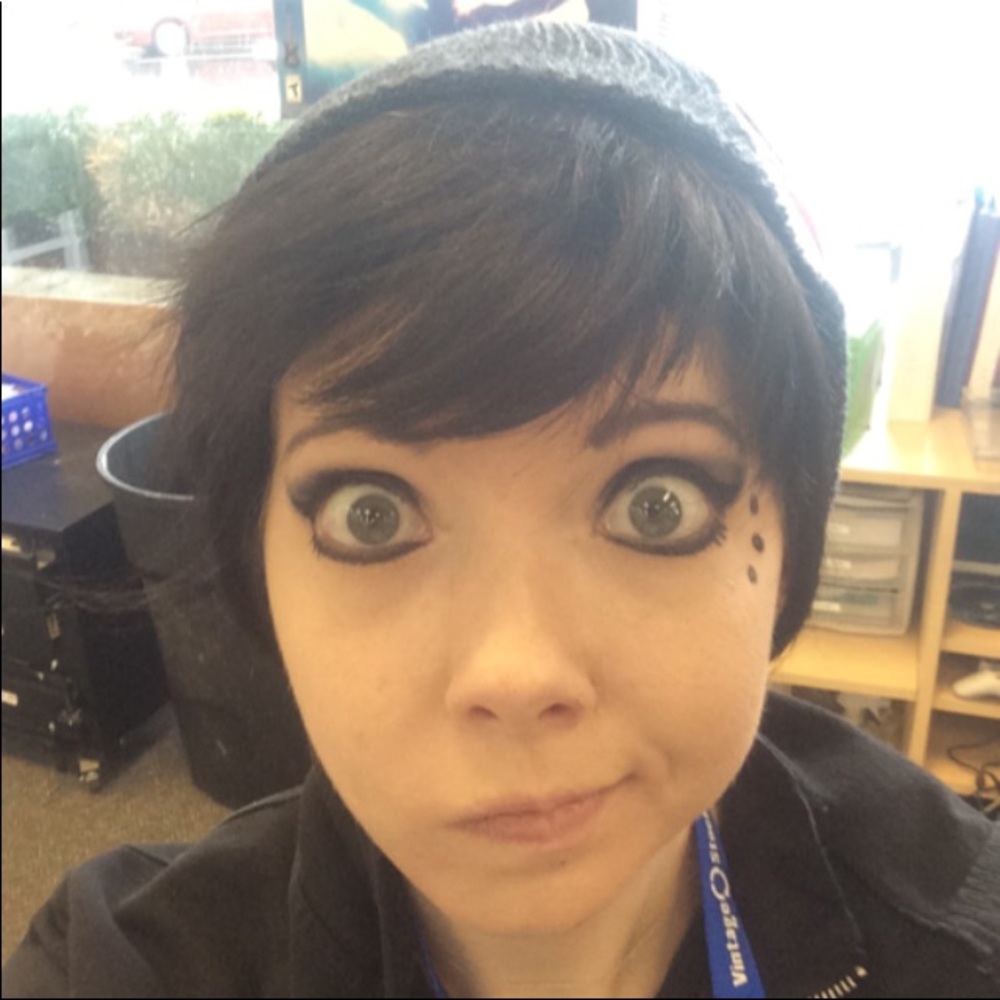 Meet your Posher, Ash